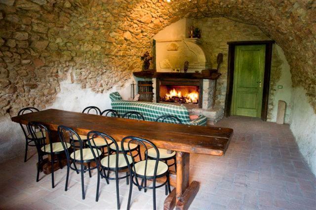 Agriturismo Valle Tezze Cascia Exterior photo