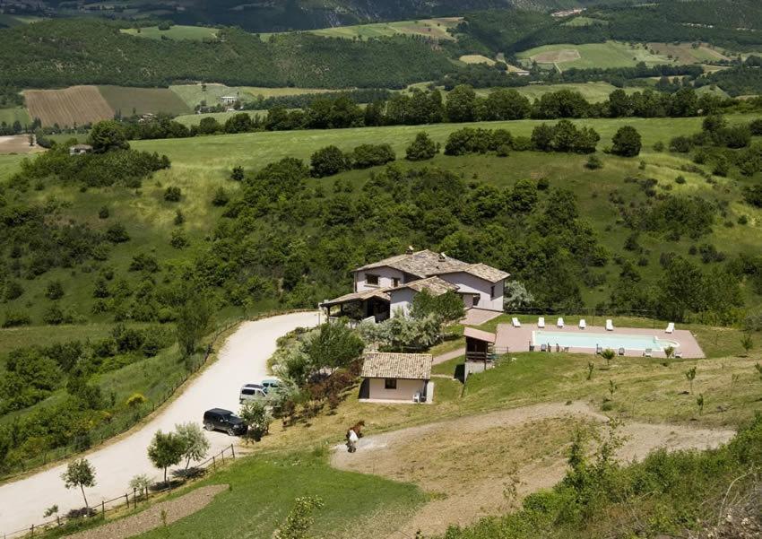 Agriturismo Valle Tezze Cascia Exterior photo