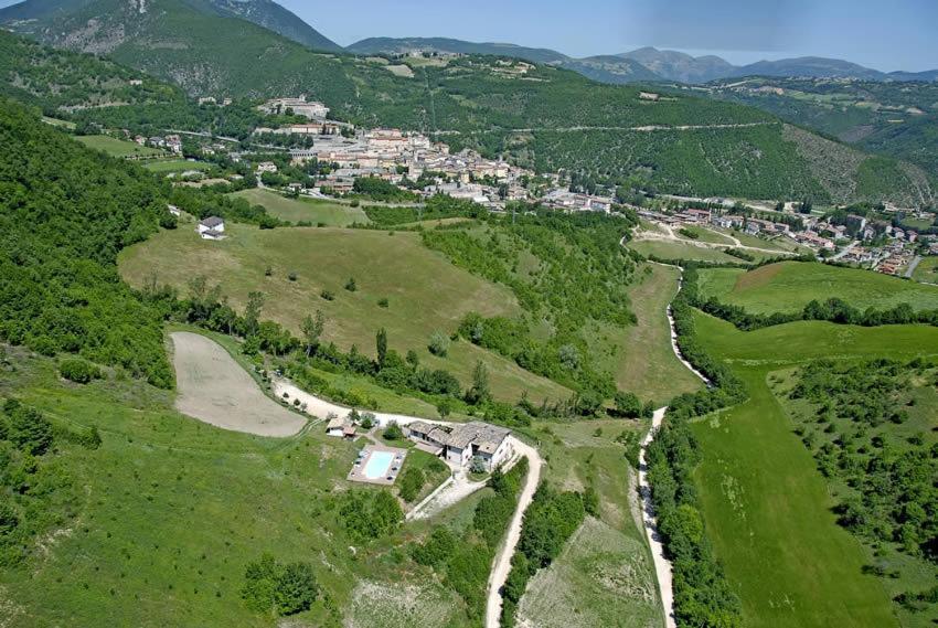 Agriturismo Valle Tezze Cascia Exterior photo